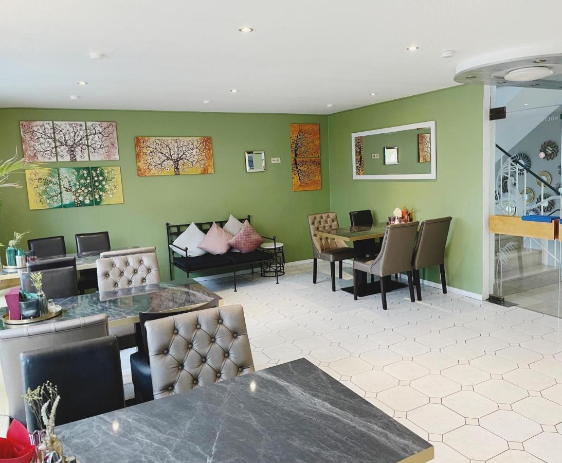 Europa Hotel City Saarbrucken Bagian luar foto