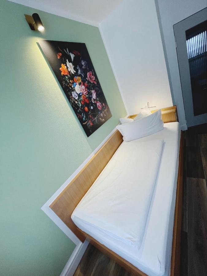 Europa Hotel City Saarbrucken Bagian luar foto