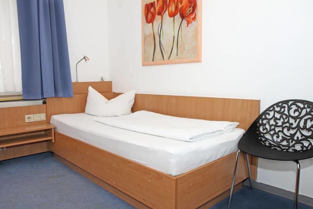 Europa Hotel City Saarbrucken Bagian luar foto